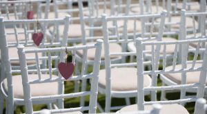 chiavari chair watford